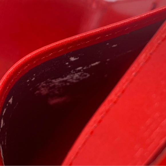 Louis Vuitton Red Epi Trifold Wallet and Coin Pouch - Picture 16 of 17